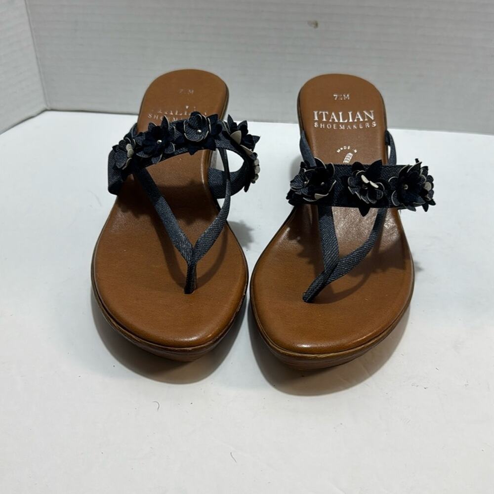 Italian shoemakers thong wedge sandals sz 7.5‎